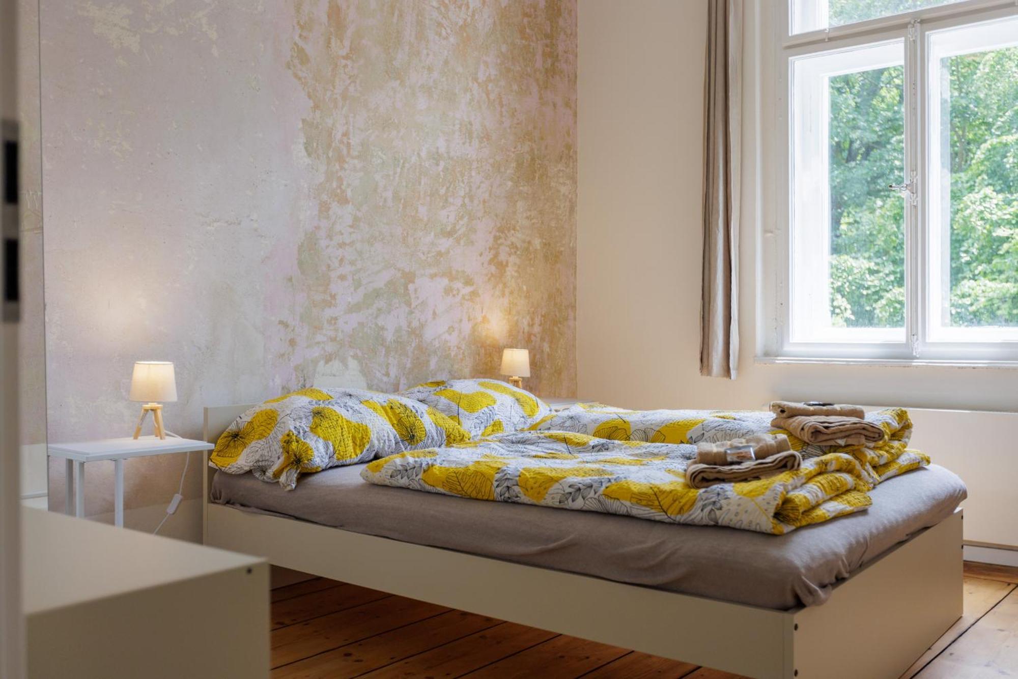 Design Apartment In The Heart Of Karlsbad Exteriör bild