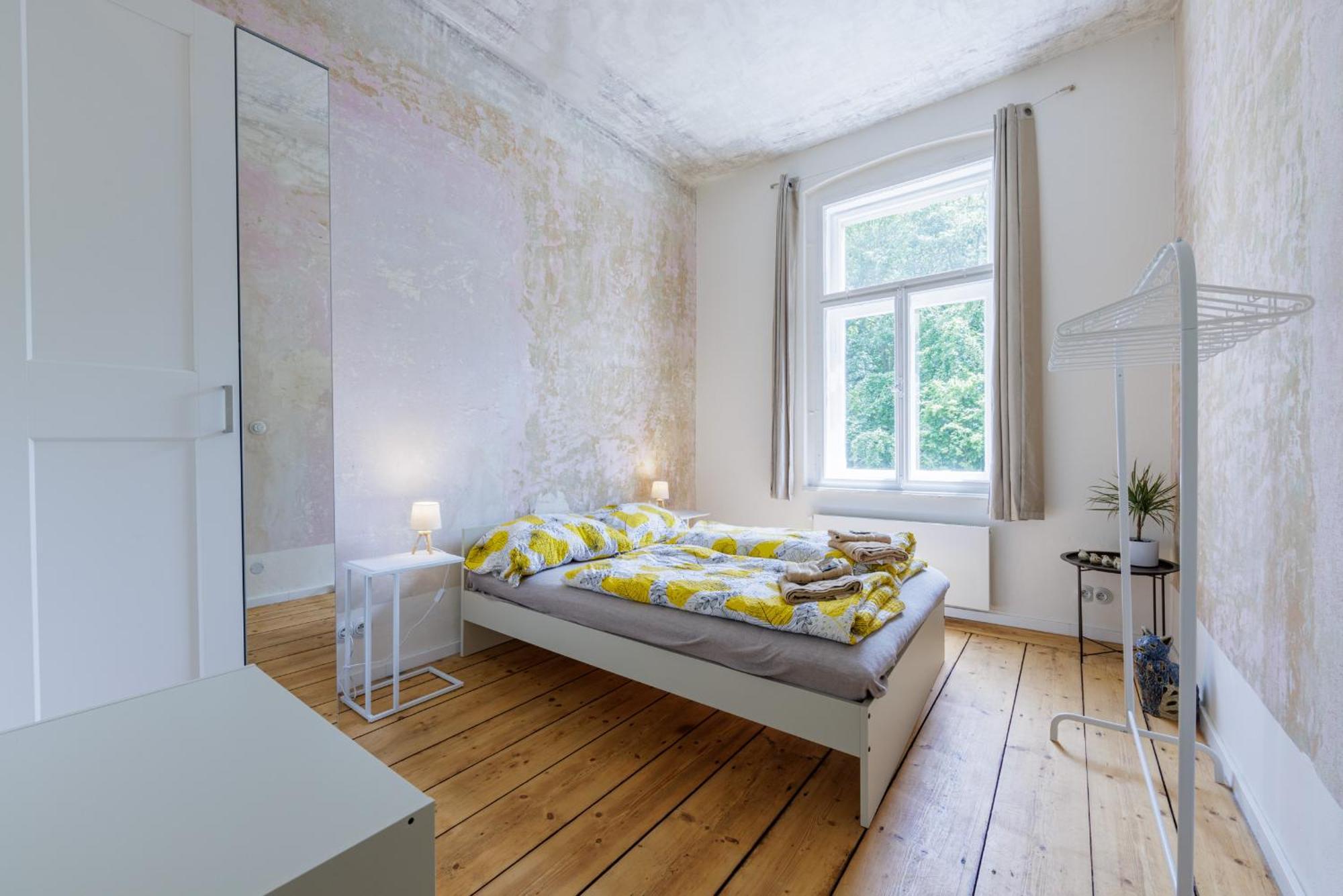 Design Apartment In The Heart Of Karlsbad Exteriör bild